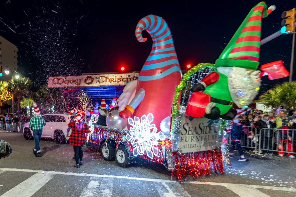 A Holiday Guide to Christmas in North Myrtle Beach • Grand Strand Resorts